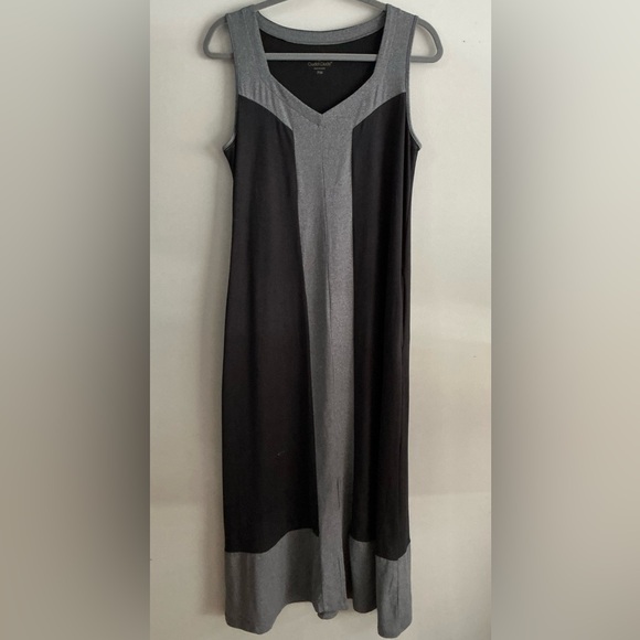 Cuddl Duds Dresses & Skirts - Cuddl Duds Black and Gray Color Block Maxi Dress MP